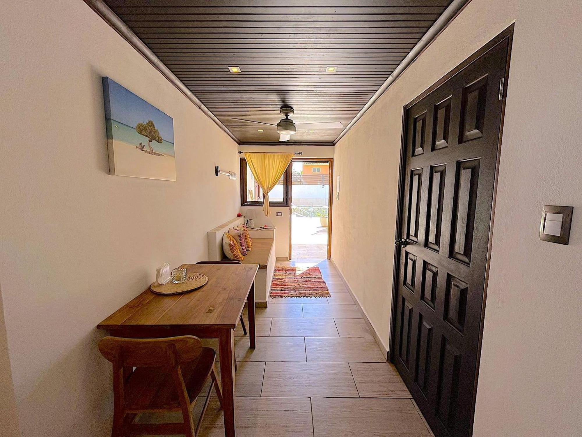 Aruba Lagunita Villa Palm Beach Room photo